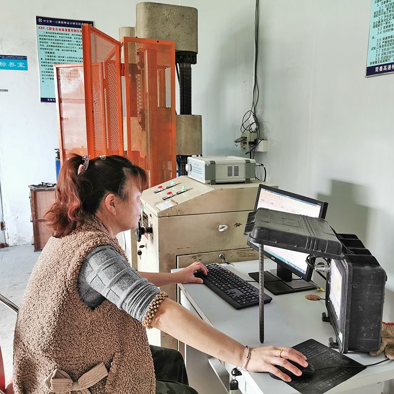 拼品質(zhì)，拼價格，拼服務